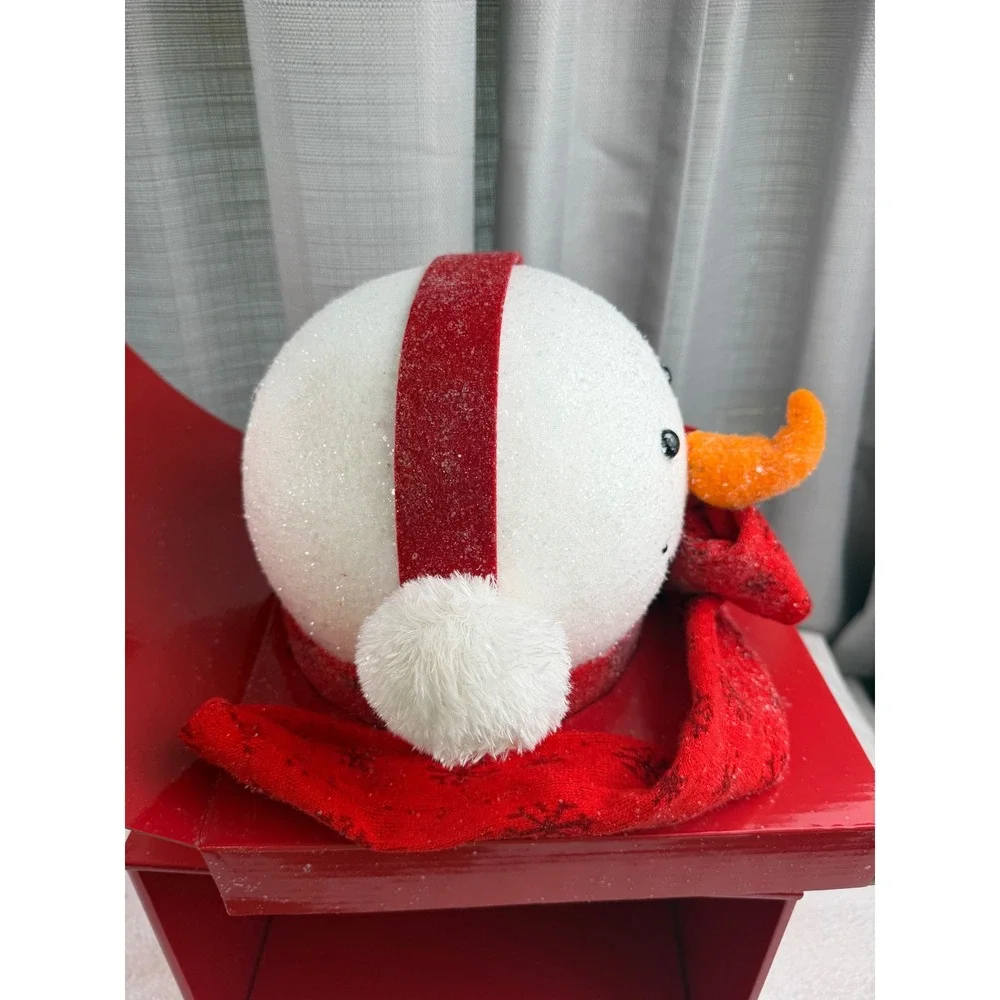 Belk Home Accents Snowlady Head Tree Topper Red Scarf Earmuffs 8.5in open box